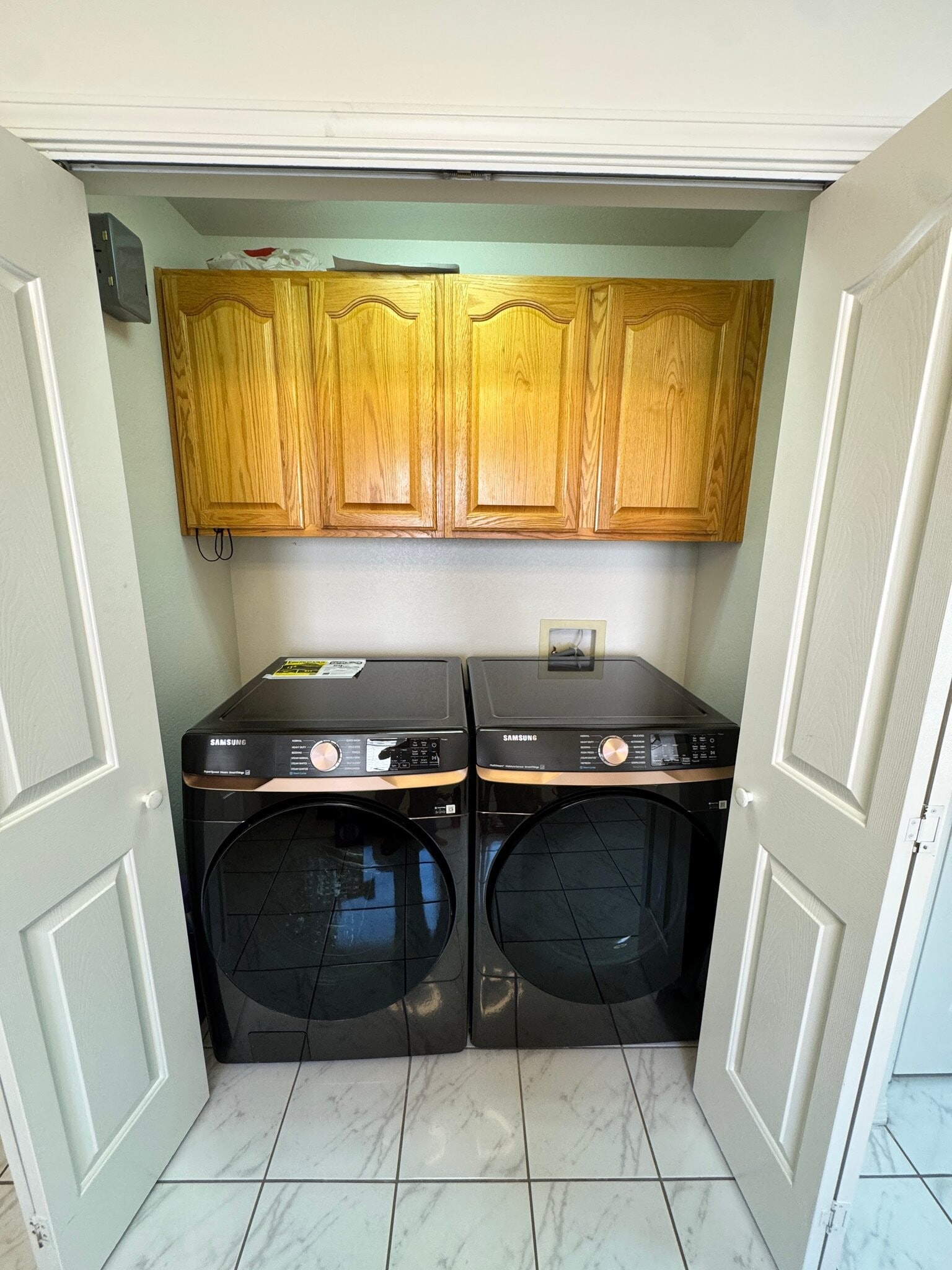 Building Photo - 1503 N Montana St