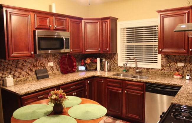 Building Photo - 3023 N Mason Ave