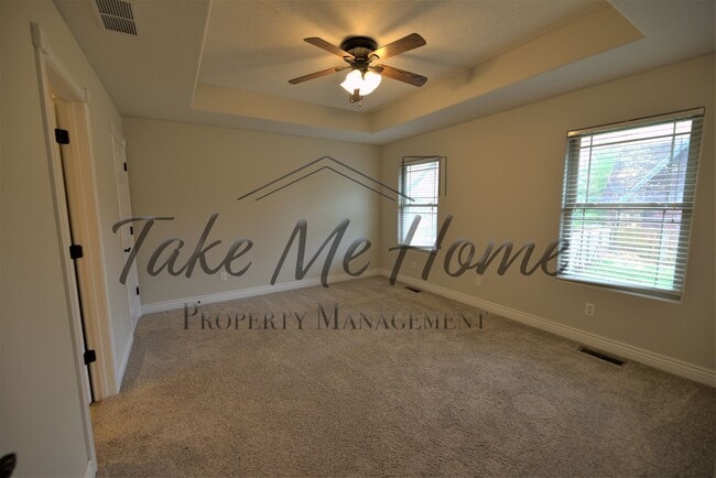 Building Photo - 3 Bedroom in East Springfield!