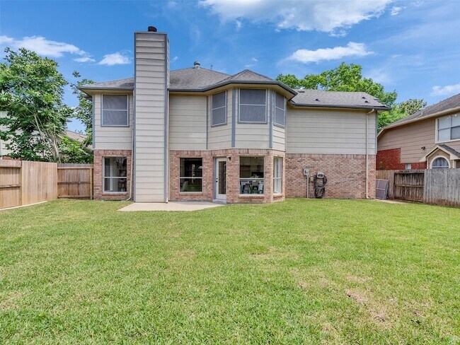 Building Photo - 246 Cedar Elm Ln