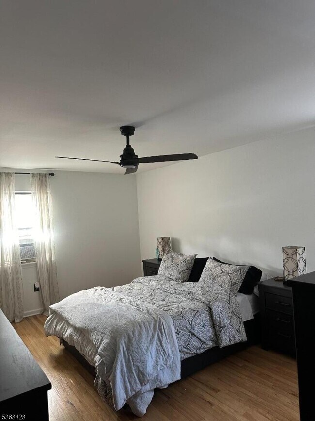 Building Photo - 19 Savage Rd