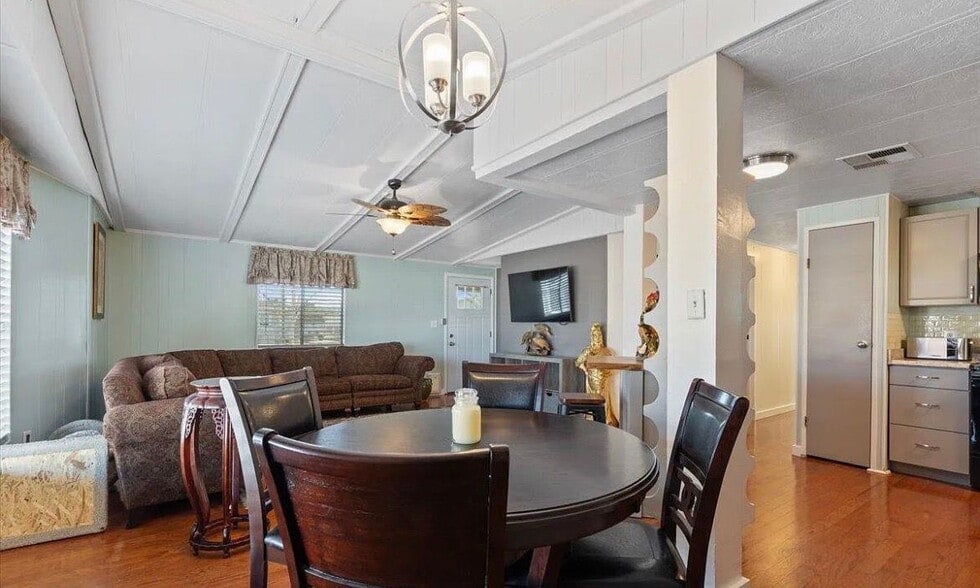 Building Photo - 8103 E Southern Ave