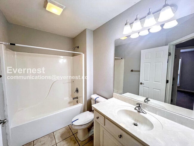 Building Photo - 93 Rosebud Cir