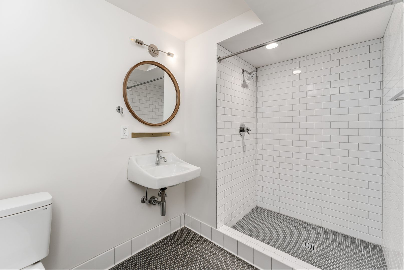 Building Photo - 1439-1439 NE Mason St