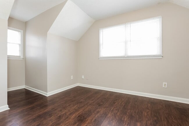 Building Photo - 4711 Pebble Ct