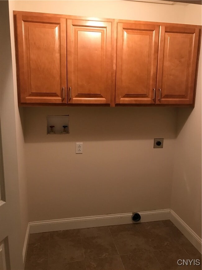 Building Photo - 5585 St Elmos Dr