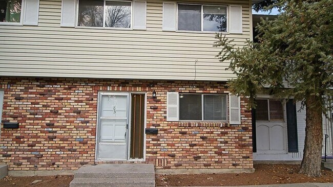 Building Photo - 4781 Reggie Rd