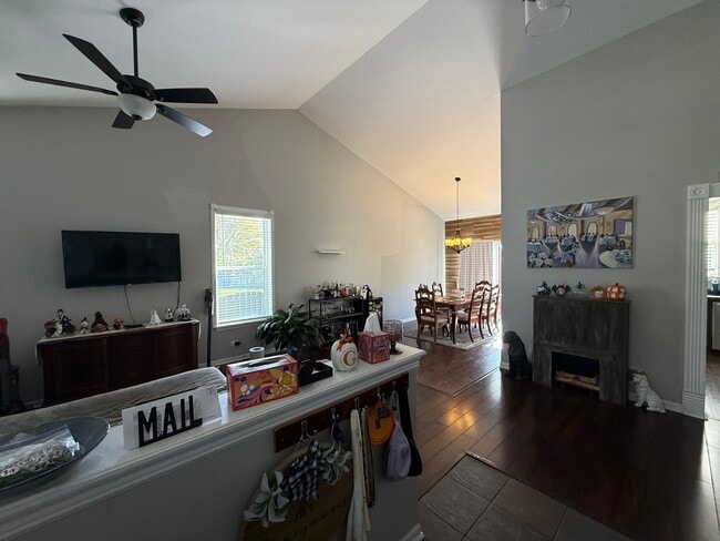 Building Photo - 2904 Arbor Ln