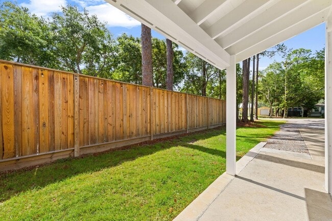 Building Photo - 52 Long Leaf Cir