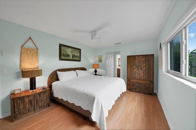 Building Photo - 6372 Sleepy Willow Way