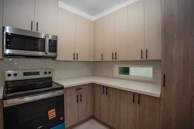 Building Photo - 8218 Casa Verde Rd