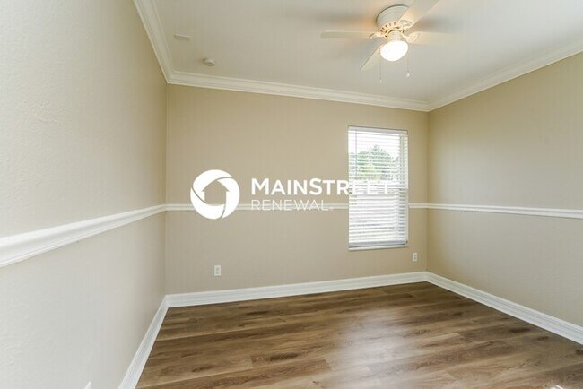 Building Photo - 3 Bedroom Pet-Friendly Home in Lehigh Acres, FL with Main Street Renewal