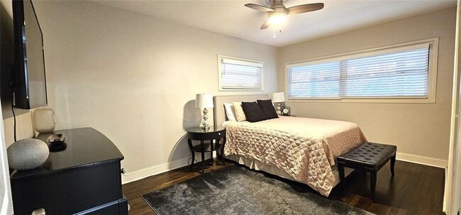 Building Photo - 2511 Susan Ln SW