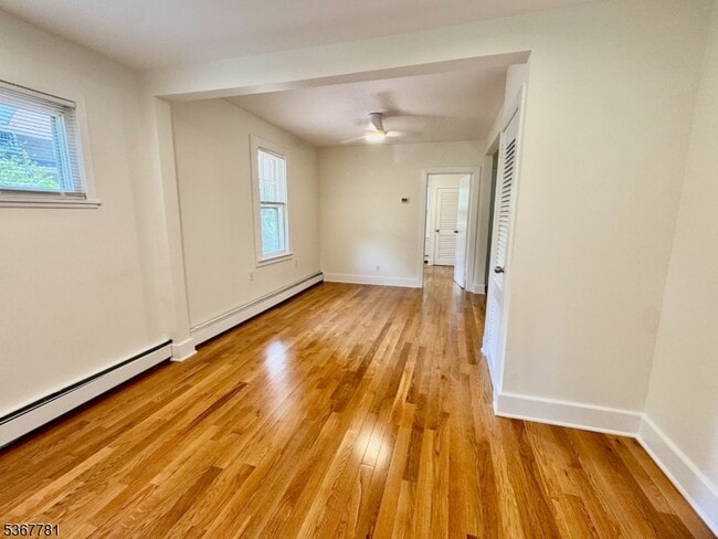 Building Photo - 140 Montclair Ave