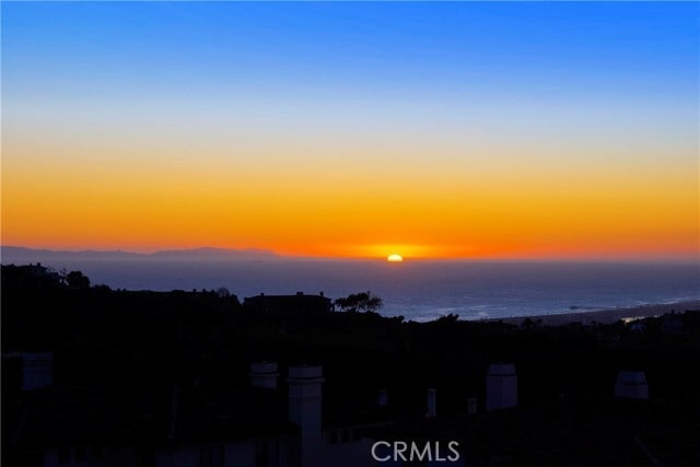 Building Photo - 7 Vista Luci