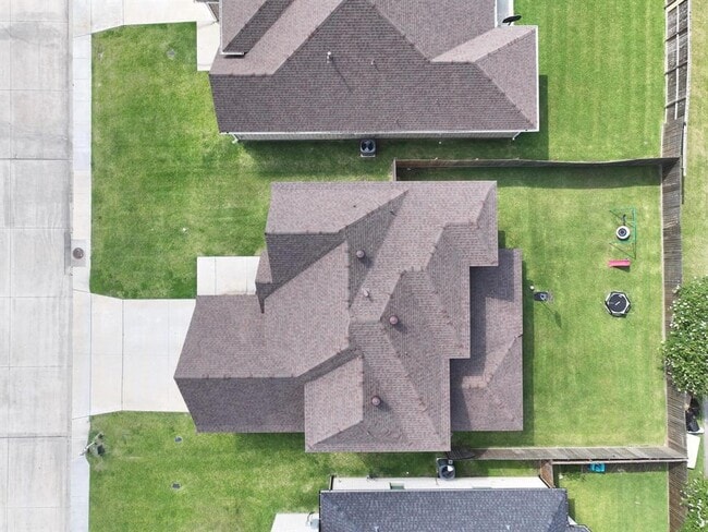 Building Photo - 10340 Dominion Ranch Dr