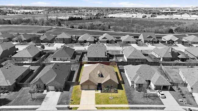 Building Photo - 253 Calvert St