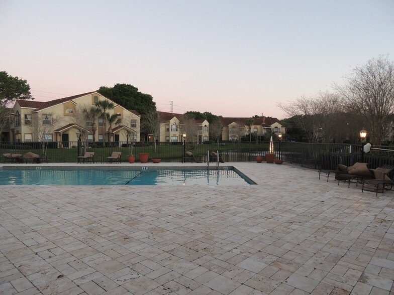 Building Photo - 5464 E Michigan St