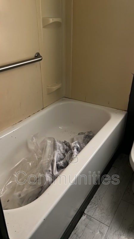 Building Photo - 105 Mike Rd