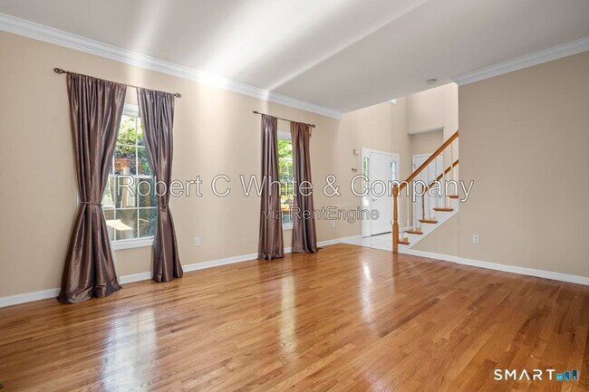 Building Photo - 155 Beardsley Rd