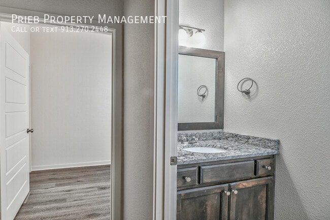 Building Photo - 8791 Findley St