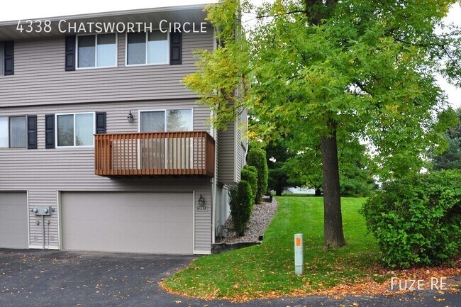 Building Photo - 4338 Chatsworth Cir