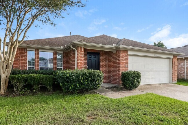 Building Photo - 32123 Decker Oaks Dr