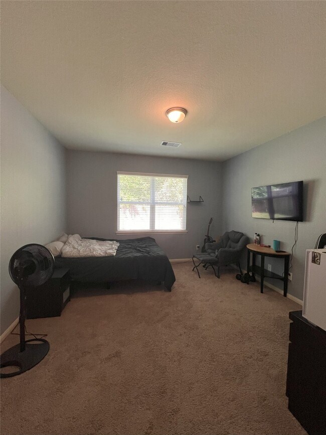 Building Photo - 21311 Slate Bend Dr