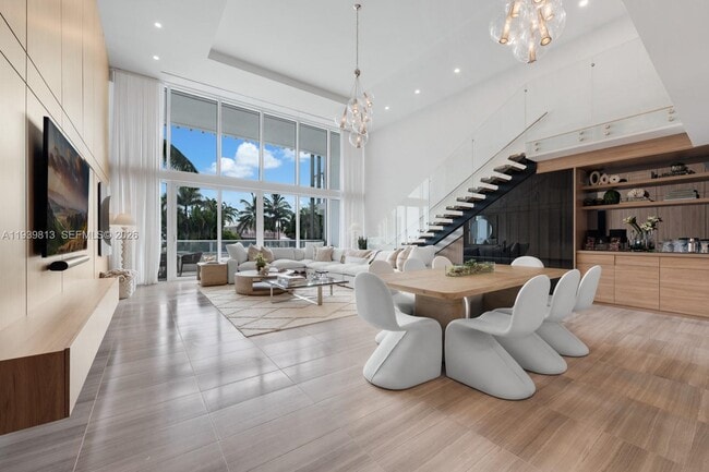 Building Photo - 4701 Meridian Ave