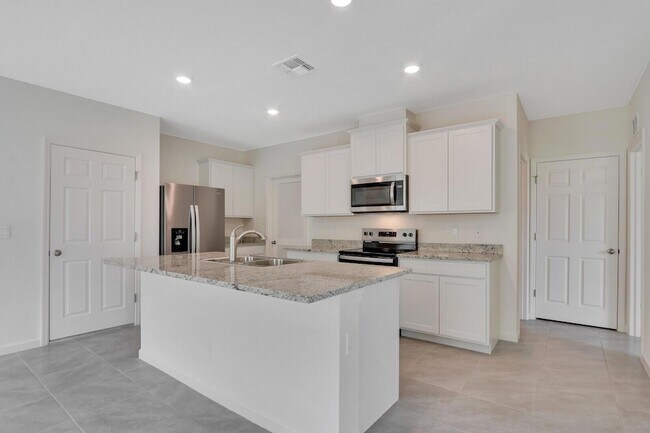 Building Photo - 12335 Nettuno Wy