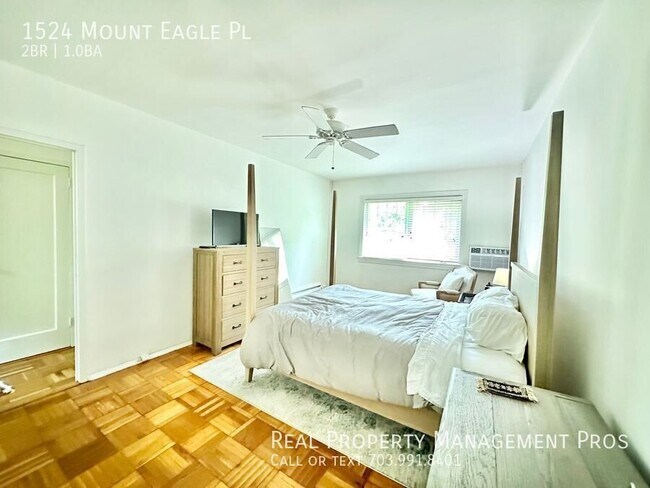 Building Photo - 1524 Mt Eagle Pl