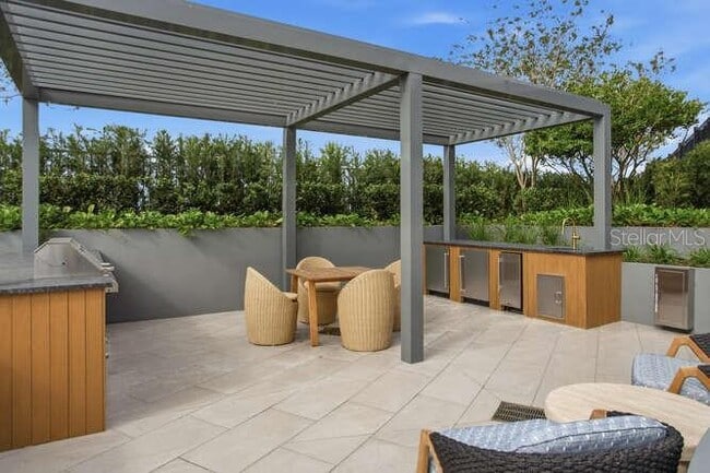 Building Photo - 3015 S Ysabella Ave