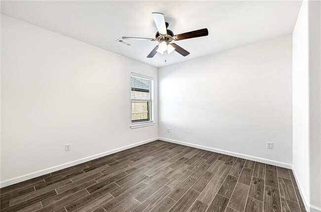 Building Photo - 266 S Coventry