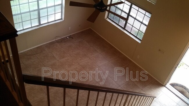 Building Photo - 3930 W Monterey St