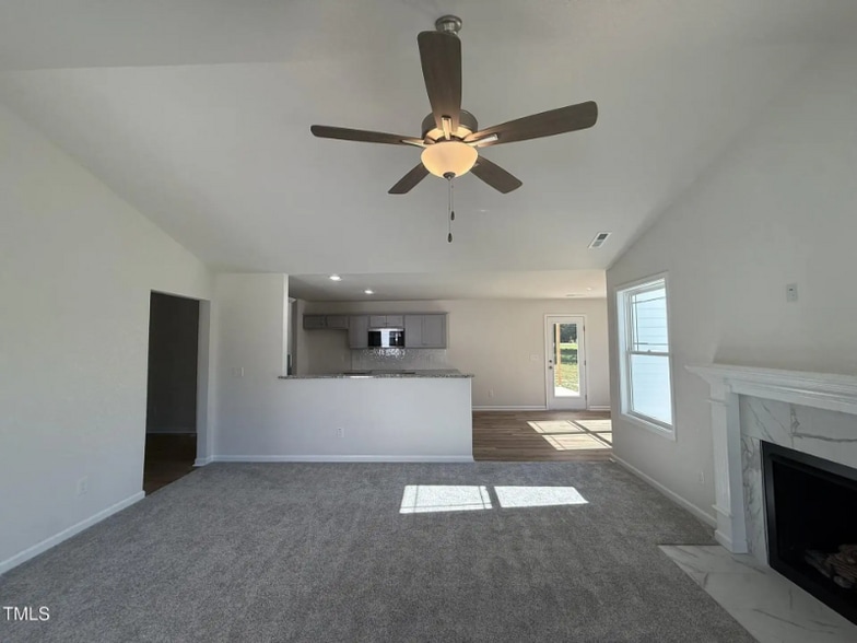 Building Photo - 91 Oakfield Trce Dr