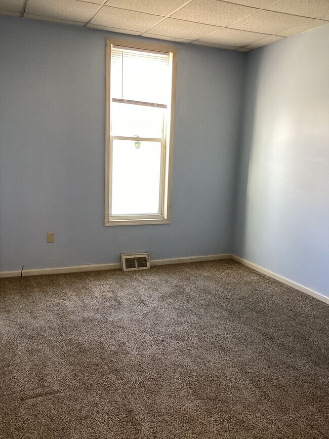 Building Photo - 14-16 S. Franklin St.