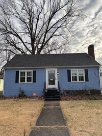Building Photo - 590 Longview Dr