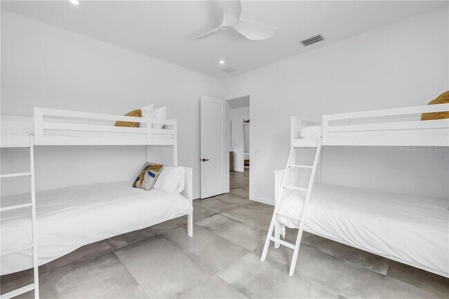 Building Photo - 2314 Floyd St