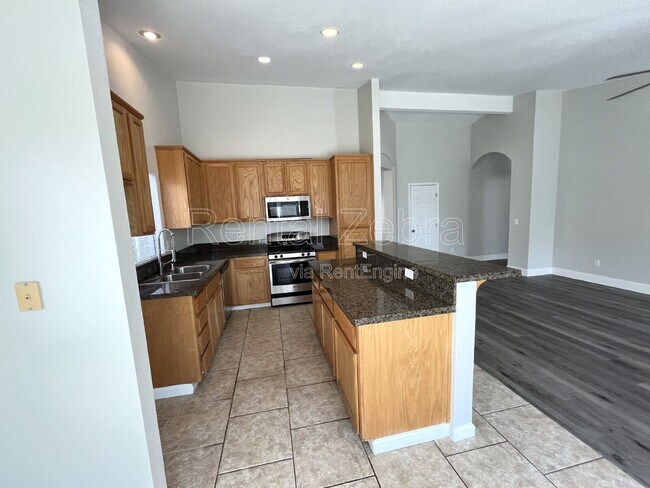 Building Photo - 1209 Duck Blind Cir