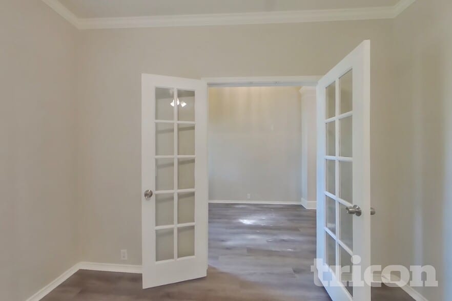 Building Photo - 11222 Raveneaux Dr