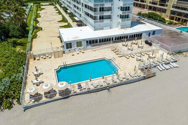 Building Photo - 1200 S Ocean Blvd