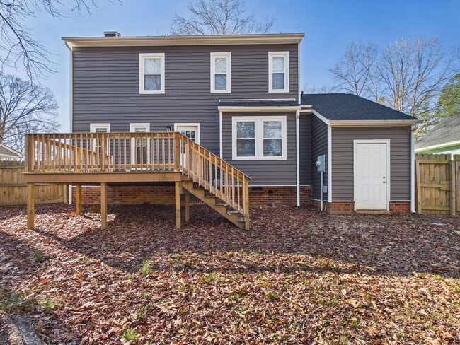 Building Photo - 12024 Lockett Ridge Ave