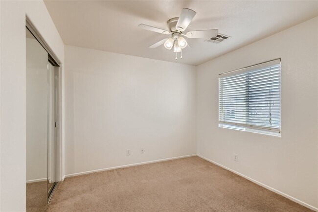 Building Photo - 9289 Wertz Ave