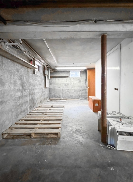 Building Photo - 40 Walter St