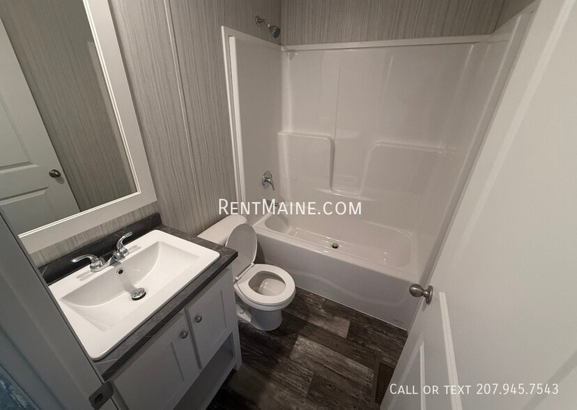 Building Photo - 438 Finson Rd