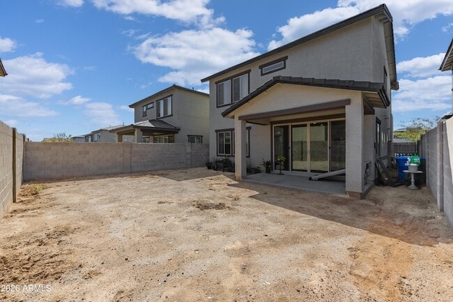 Building Photo - 2019 N Marketside Ave