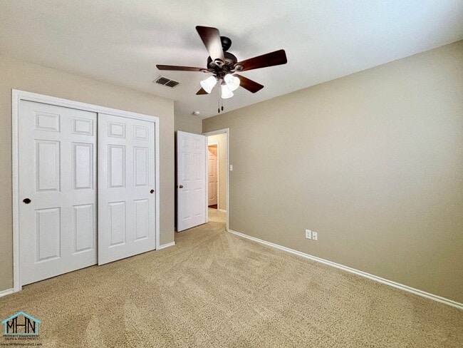 Building Photo - Your Perfect Retreat Awaits! A Charming 3-...