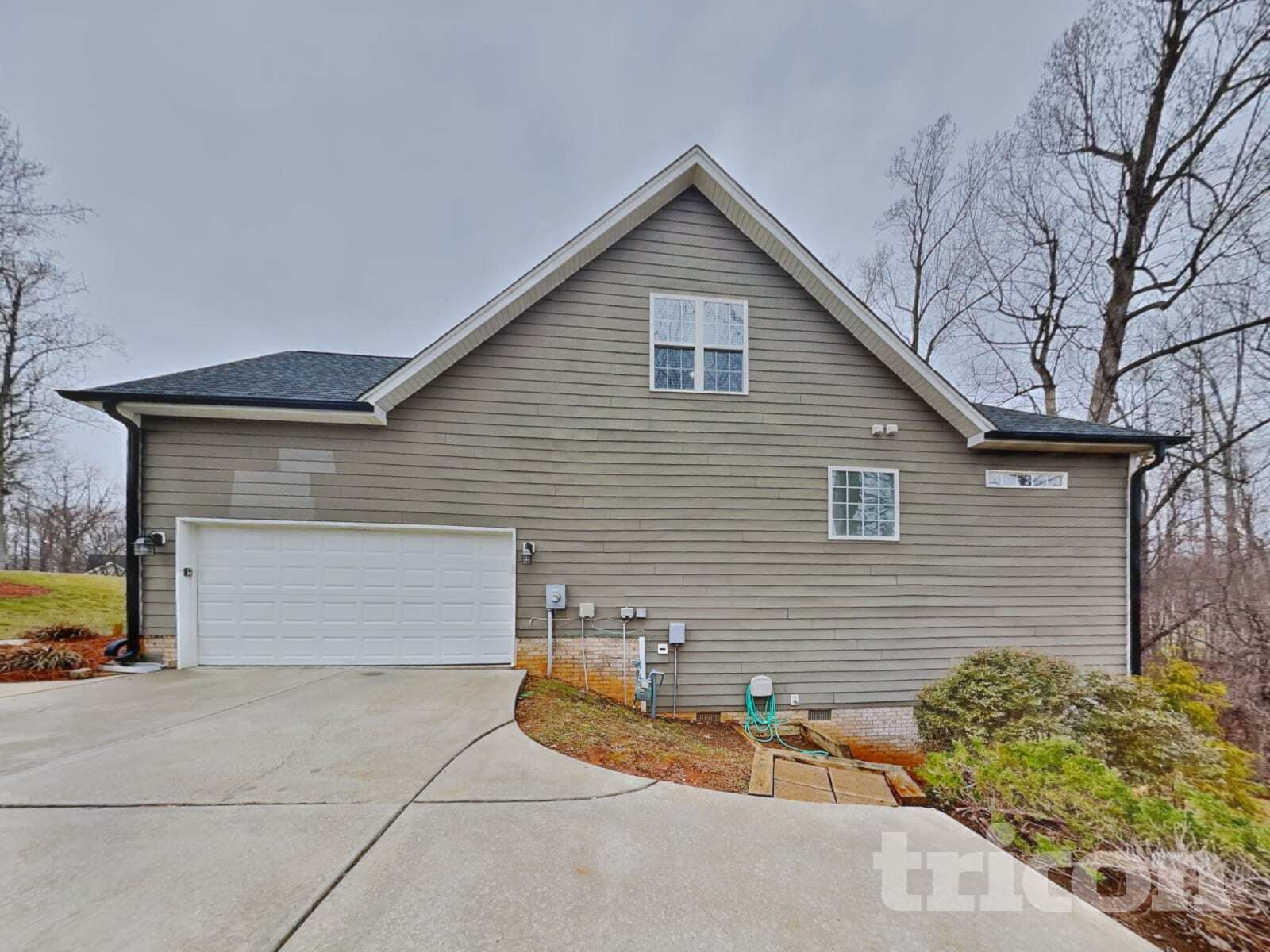 Building Photo - 2905 Walbrook Terrace