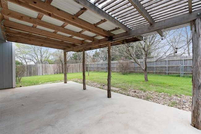 Building Photo - 2419 Ashley Way