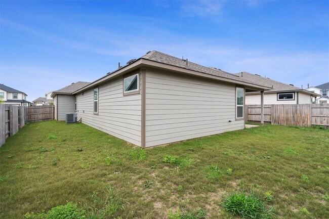 Building Photo - 113 Biscayne Dr